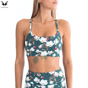 Conjunto de sujetador deportivo y pantalones cortos de la mejor calidad para mujer, ropa de gimnasio de último diseño, conjuntos deportivos para mujer. - Product Image 5