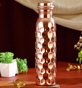 Elegant Pure Copper Eco-Friendly CE Certified Water Bottle Hammered Design Handmade Ayurvedic Wellness Flask for Travel Office - Product Image 2