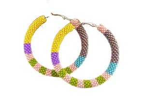 Boucles d'oreilles perlées multicolores de style ethnique à la mode pour femmes fabriquées à la main diamant verre grand cerceau Design géométrique Promotions - Product Image 2