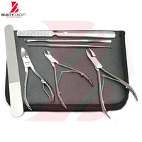Nuevo Set de Instrumentos de Podología de Acero Inoxidable con Hoja Curva, 7 Piezas, Herramientas para el Cuidado de los Pies, Estuche de Cuero PU, Profesional, Quirúrgico