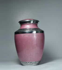 Urna Funeraria de Latón Estilo Americano con Grabado de Rosas y Acabado Perla Blanca Meena, Personalizada al por Mayor, para Cenizas Humanas Adultas, 10 Pulgadas, 220 Cúbicos - Product Image 3