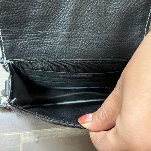 Monedero de Cuero Genuino Hecho a Mano, Mini Cartera de Cuero Vacuno con Pelo, de Alta Calidad para Mujer - Product Image 6