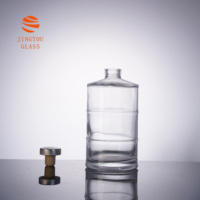 Bouteille en verre cylindrique à joint en bambou de 750 ml, bouteille en verre vide, adaptée à l'emballage de liqueurs, de whisky et de vin de fruits
