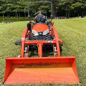 Tracteur Kubota d'occasion 4x4, tracteurs agricoles, mini-tracteur de jardin avec performances fiables à vendre - Product Image 4