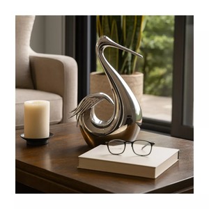 Escultura de Cigüeña para Mesa, Figura Artística de Metal, Decoración Contemporánea para Sala de Estar, Hecha a Mano con Temática Animal - Product Image 6