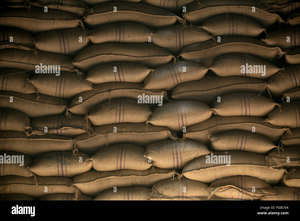 Sac à cordon en toile de jute pour cacao 100% naturel écologique et respectueux des intempéries biodégradable du Bangladesh - Product Image 6