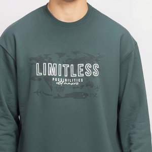 เสื้อสเวตเชิ้ตคอกลมสีเขียวเข้มสำหรับผู้ชาย ผ้าถักเนื้อฝ้าย สวมใส่สบาย ทรงปกติ พิมพ์ลายด้านหน้า ดีไซน์ไร้ขีดจำกัด - Product Image 5