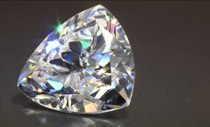 Diamante Cultivado en Laboratorio con Corte Trillón Certificado (CVD), Brillante, Suelto, Certificado por IGI, Color D, Perforado con Láser para Diseño Personalizado - Product Image 5