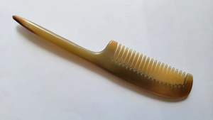 Peine de Pelo Feng Shui de Cuerno de Buey y Búfalo Pulido de la Mejor Calidad, Hecho a Mano, Tamaño Personalizado, Color Natural, Diseño de Ángel - Product Image 6