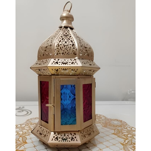 C'est une paire de vases de sol en fonte dorée. - Product Image 5