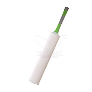 Bates de Críquet Personalizados Hechos a Mano con Madera de Sauce, Equipo Deportivo con Alto Rendimiento de Impacto y Peso Equilibrado para Entrenamiento de Clubes y Torneos - Product Image 4
