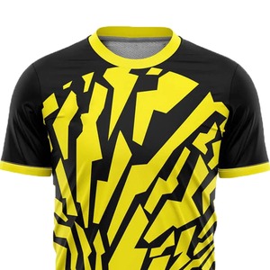 Camiseta de Fútbol Retro Negra al por Mayor, OEM ODM, Impresión Digital Personalizada, Transpirable, Nombre del Equipo en la Parte Delantera, 100% Poliéster, Cuello en V - Product Image 5