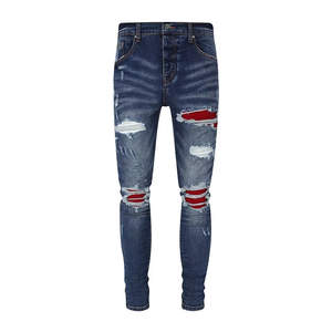 Jeans de hombre Amiry con parches de bandana, de mezclilla, de pierna recta, rasgados y desgastados, estilo vintage, de alta gama, personalizables al por mayor. - Product Image 5