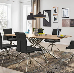 Mesa de comedor nórdica moderna con base de acero inoxidable en zigzag y tablero cuadrado de madera maciza personalizable para el hogar, la cocina o el restaurante. - Product Image 4