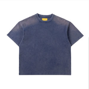 Camiseta Acid Wash de corte holgado con estampado gráfico personalizado, estilo vintage, oversized, streetwear para hombre. - Product Image 1
