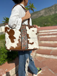 มาใหม่มือเครื่องมือแกะสลักกระเป๋าถือ Tote กระเป๋าหนัง Cowhide จริงกระเป๋าหนังขนาดใหญ่กระเป๋าคอลเลกชันที่ยอดเยี่ยมกระเป๋าสุภาพสตรี - Product Image 4