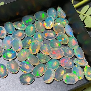 Ópalo Etíope Natural Cabujón Gema Suelta Welo Fire Corte Ovalado con Juego de Color de Alta Calidad 10x8mm para Fabricación de Joyas Tercera Parte - Product Image 3