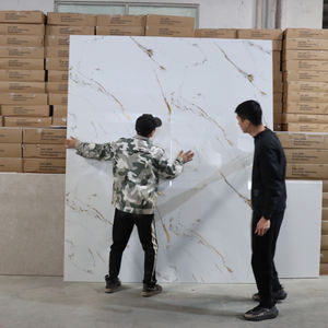 英国で大人気の1メートル幅防水<span class=keywords><strong>PVC</strong></span>壁パネル＆ウェットウォールバスルームシャワー壁パネルクラッディングタイルボード - Product Image 1