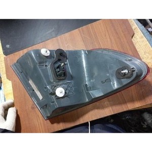 ไฟท้ายมือสองซีรีส์ 5 ด้านขวา - Product Image 4