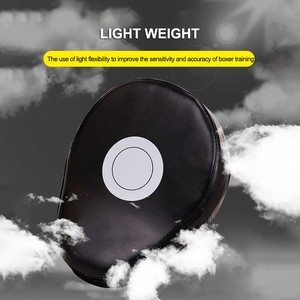 Mitaines de frappe professionnelles en cuir pour la boxe, le Muay Thai et le kickboxing, avec poignées de frappe et de crochet, disponibles pour les entraîneurs, OEM disponible - Product Image 6