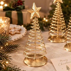 Décorations de Noël vintage faites à la main en métal en forme d'étoile dorée et d'arbre pour la décoration de l'arbre - Product Image 6