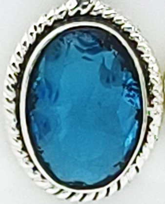 ควอตซ์สีฟ้า (แก้ว)