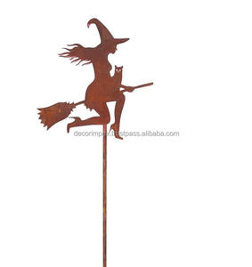 Bâton en métal en forme de fantôme à l'aspect unique en gros Piquet d'extérieur et de jardin Bâton de plante en fer élégant Vente en gros de qualité durable - Product Image 4