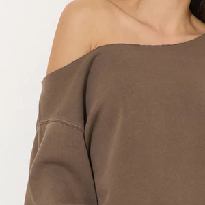 เสื้อสเวตเชิ้ตโอเวอร์ไซส์สีน้ำตาลสำหรับผู้หญิง แบรนด์ Winter Shoulder Sorority ผ้าฝ้ายฟลีซหนานุ่ม ทรงหลวม สวมใส่สบาย เหมาะสำหรับกิจกรรมกีฬา - Product Image 4