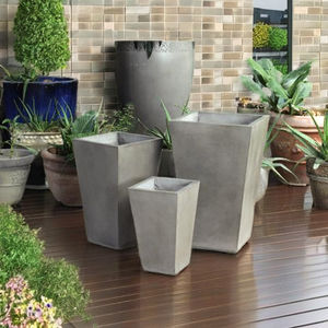 Ensemble de 3 pots de fleurs en béton gris antique de luxe, traditionnels, pour usage en extérieur, base conique, meilleure stabilité au vent, respectueux de l'environnement - Product Image 5