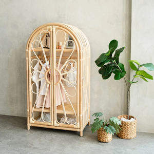 Armoire de rangement pour enfants en rotin naturel vintage - armoire à jouets pour enfants - Product Image 1