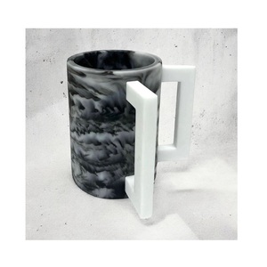เหยือกเครื่องดื่มไม้ธรรมชาติทำมือเพื่อการเสิร์ฟที่น่าเพลิดเพลิน - Product Image 2