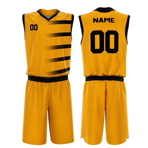 Ensembles d'uniformes de basketball personnalisés pour hommes, respirants, grandes tailles, saison estivale, 100 % polyester, séchage rapide, sublimation avec personnalisation - Product Image 1