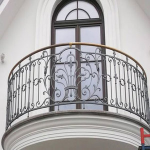 Barandillas de Balcón de Hierro Forjado de Alta Gama Diseñadas para Ofrecer una Protección Excelente y una Majestuosa Elegancia Arquitectónica - Product Image 3