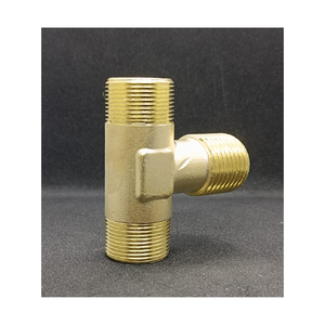 Raccord coudé en laiton robuste avec connexion filetée pour systèmes de plomberie industrielle - Product Image 6