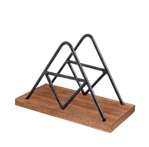 Porta Servilletas en Hierro con Recubrimiento en Polvo Negro y Madera, Ideal para Uso en Hoteles y Restaurantes, Accesorio de Mesa - Product Image 1