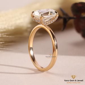 Bague de fiançailles solitaire en or massif 14 carats avec diamant de laboratoire CVD de 2,50 carats, taille coussin, couleur F, clarté VS1, certifié IGI - Product Image 3