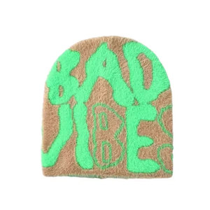 Gorro de Piel Sintética de Calidad Estable al por Mayor, con Patrón de Letras y Estampado Flocado, Gorro de Invierno Cálido y Afelpado para Adultos, Estilo Casual, 56-58CM - Product Image 3