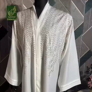 Nouvelle arrivée Abaya 2026, design unique à manches papillon, tissu en mousseline de haute qualité, logo personnalisé, fabrication OEM - Product Image 3