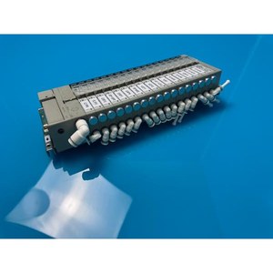 Bloc de collecteur CKD N3S010P, électrovanne à 3 ports N3S010P, utilisée telle qu'elle est, pièces d'équipement semi-conducteur d'occasion - Product Image 6