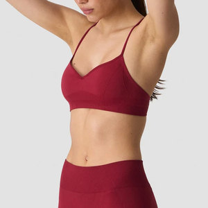 Nouveau design de vêtements d'été pour femmes : soutien-gorge de yoga à bretelles croisées dans le dos, col en V profond, coussinets amovibles, athlétique, sans coutures, pour activités de plein air - Product Image 3