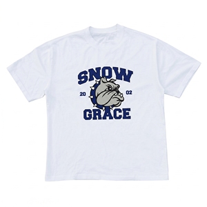 เสื้อยืดแขนสั้นสีขาวสำหรับผู้ชาย Snow Grace ทรงโอเวอร์ไซส์ พิมพ์ลายสกรีน ผ้าเจอร์ซีย์ลำลอง คอโอ 100% ผ้าฝ้าย - Product Image 1