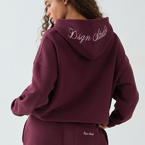 Conjunto Deportivo Personalizado para Mujer, Diseño DTF, Dos Piezas, Sudadera con Capucha y Pantalones, Ropa Casual de Moda Urbana, Poliéster y Algodón - Product Image 4