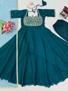 Elegant Party Wear Gown Set Elastic <b>Waist</b> Pant Soft Net Lace Dupatta Heavy Fendy Crush Gown Cut Dana <b>Beads</b> Sequence Work - Product Image 3