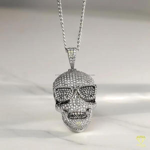 Pendentif crâne en moissanite de qualité supérieure en argent sterling 925, collier de bijoux tendance pour homme et femme - Product Image 3