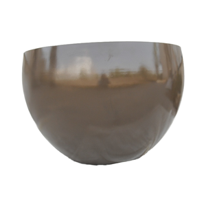 Maceta Redonda Ligera de FRP Hecha a Mano en Rojo Lucido con Acabado Brillante para Jardines de Hogar y Oficina - Product Image 3