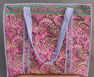 Sac fourre-tout matelassé en coton à imprimé floral avec fermeture éclair – Prêt pour la plage et les voyages, sac à main pour femme - Product Image 3