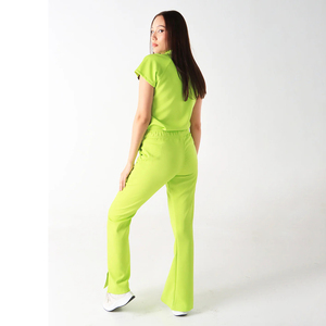 Tenues médicales pour femmes à manches courtes avec logo personnalisé, ensembles d'uniformes extensibles et respirants pour infirmières, blouses pour femmes, vêtements d'hôpital pour médecins - Product Image 3