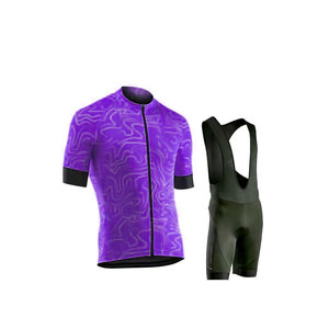 Ensemble de maillot de cyclisme numérique respirant et de haute qualité, deux pièces, séchage rapide, options de tailles adultes, logo personnalisé - Product Image 5