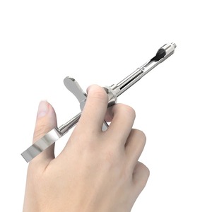 Seringue d'aspiration manuelle chirurgicale dentaire de haute qualité 1,8 ml en acier inoxydable, instrument dentaire certifié CE - Product Image 1