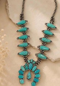 Collier Fleur de Squash Turquoise, Collier Statement Western, Bijoux Perlés Style Navajo pour Femme, Cadeau - Product Image 3